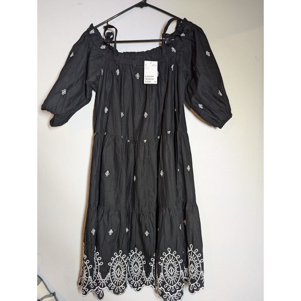 NWT H/M White Dress black boho embroidered off the shoulder size Small(run big